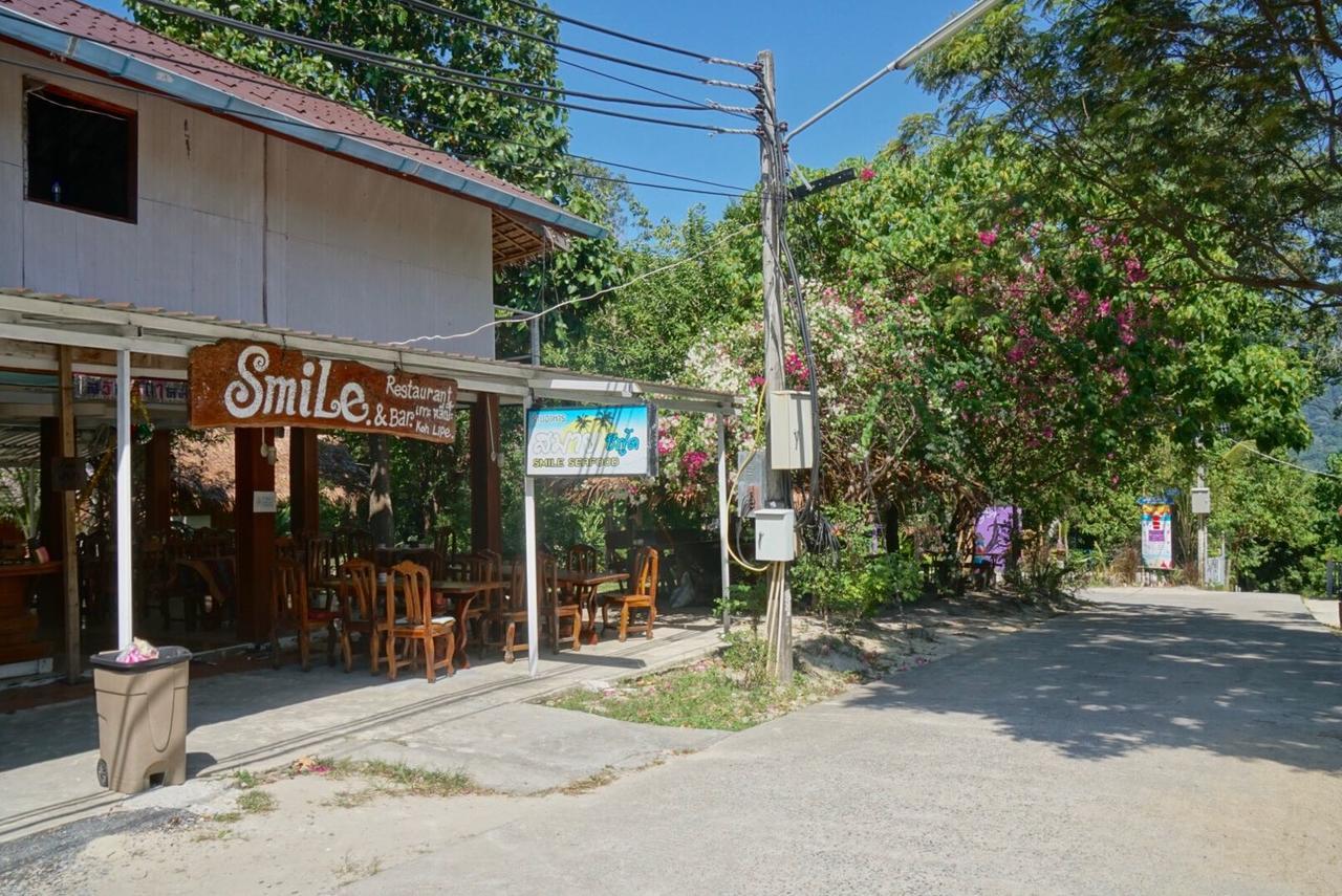 Smile Sunset Resort Koh Lipe Buitenkant foto